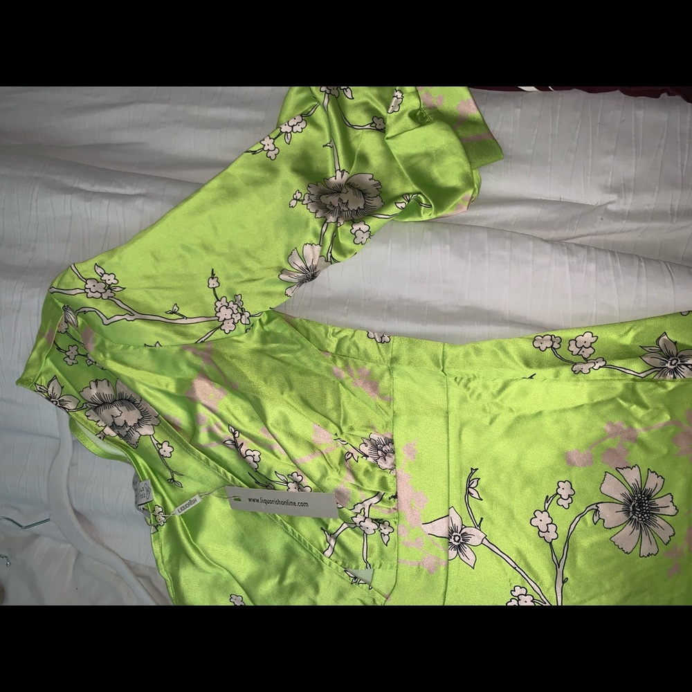 Green one sleeved jumper!